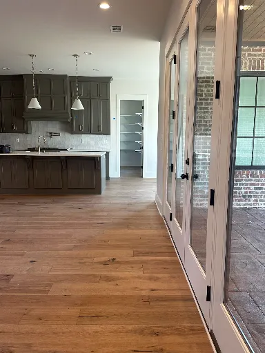 Installing wide plank flooring with Wheats, Northport, AL